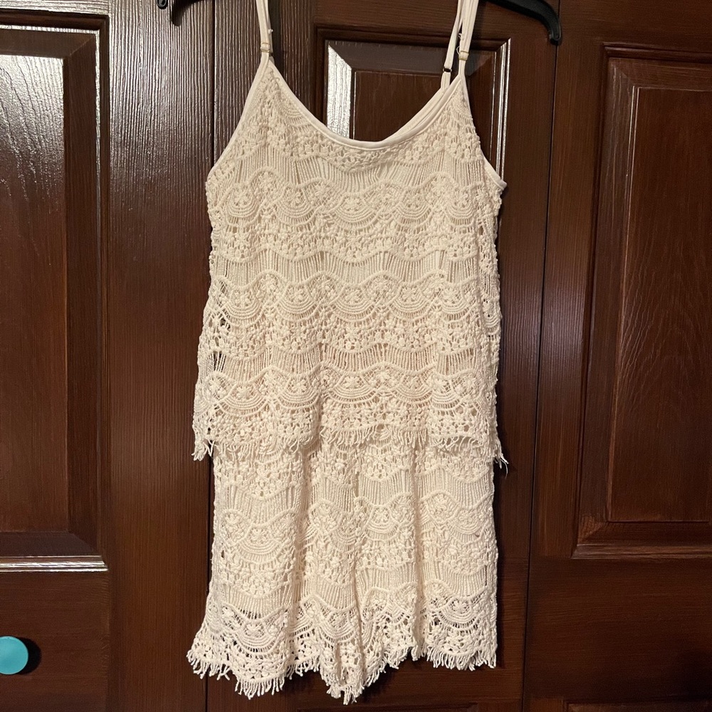 boho lace romper!